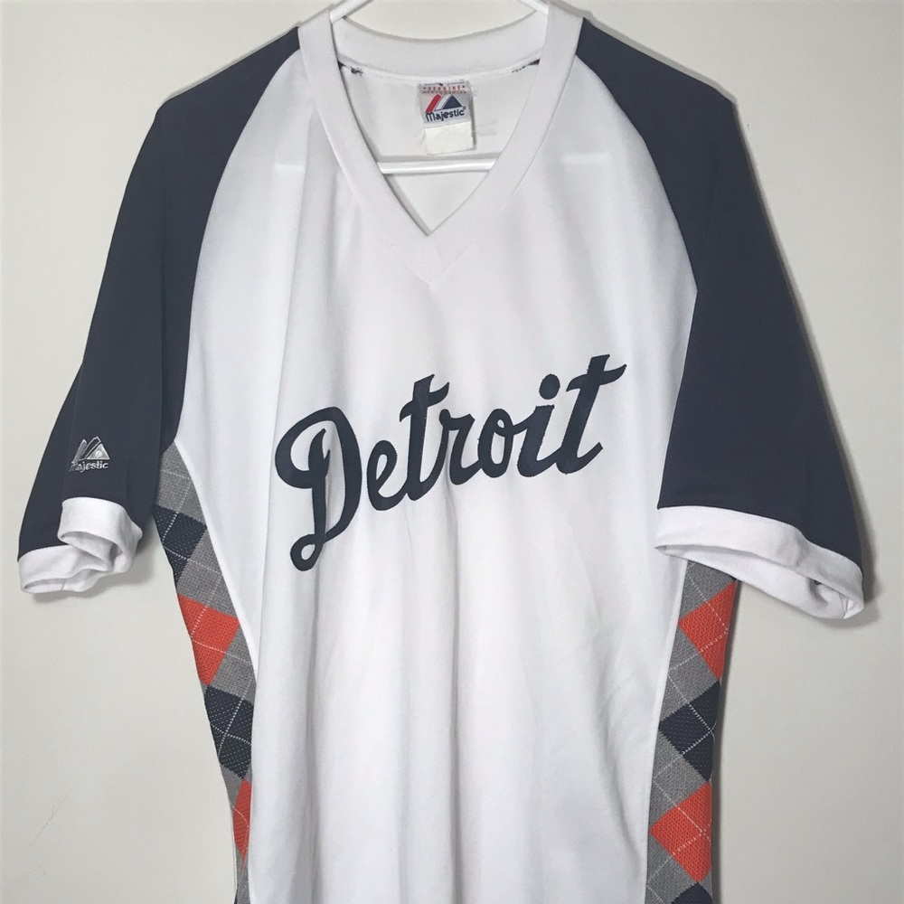 Detroit tigers majestic jersey large checkered